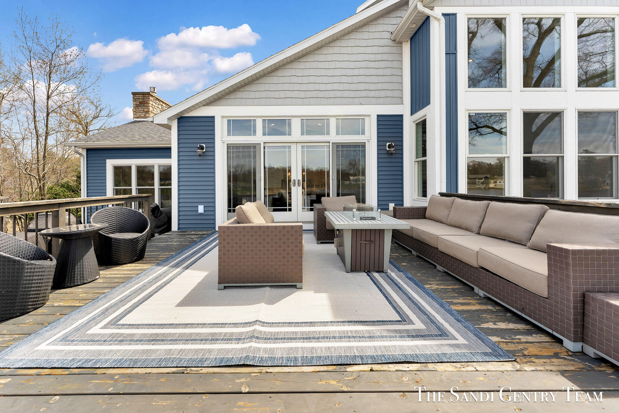 Fruitport, Michigan, 49415, United States, 4 Bedrooms Bedrooms, ,4 BathroomsBathrooms,Residential,Active,2041724