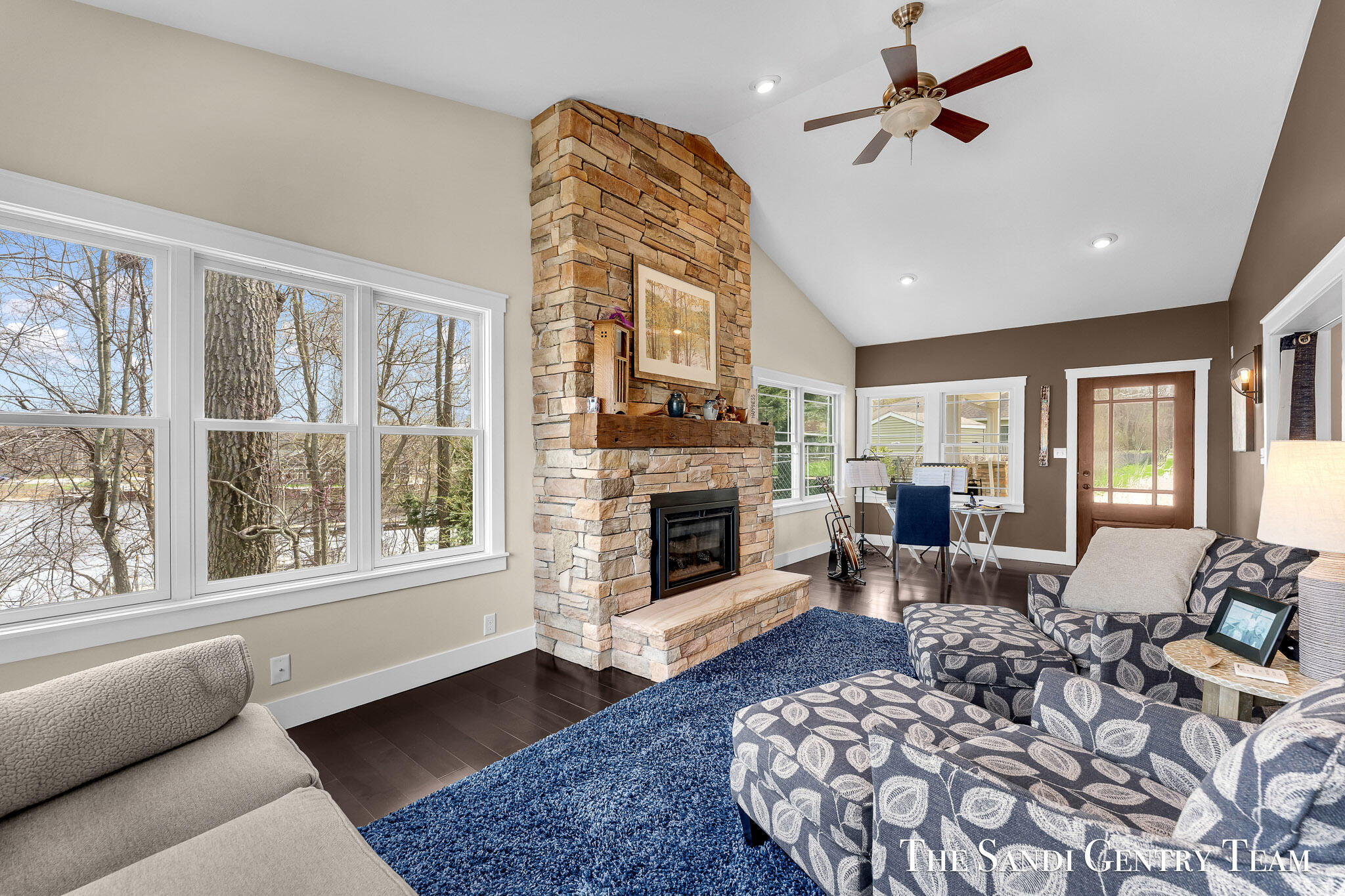 Fruitport, Michigan, 49415, United States, 4 Bedrooms Bedrooms, ,4 BathroomsBathrooms,Residential,Active,2041724