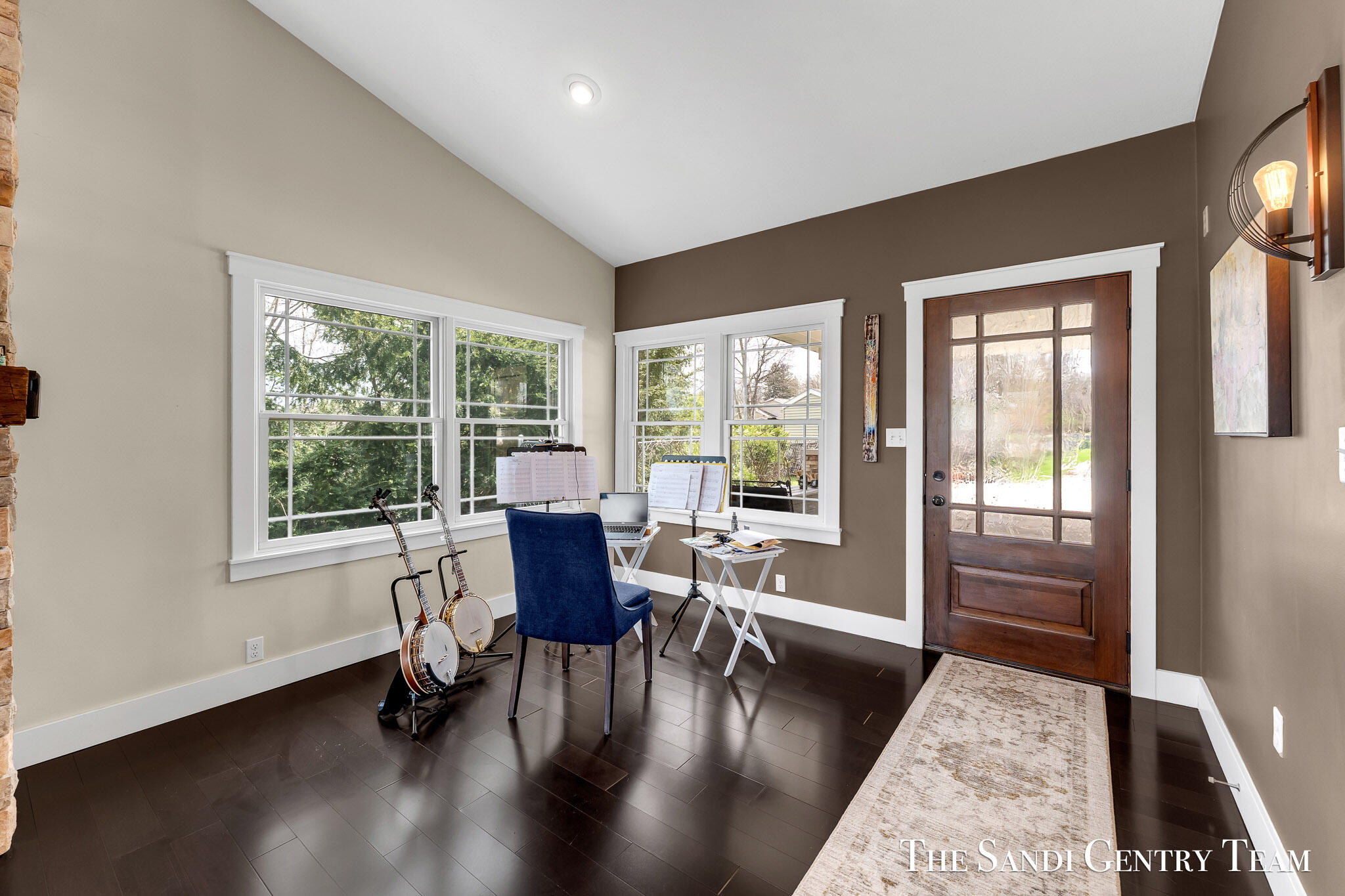Fruitport, Michigan, 49415, United States, 4 Bedrooms Bedrooms, ,4 BathroomsBathrooms,Residential,Active,2041724