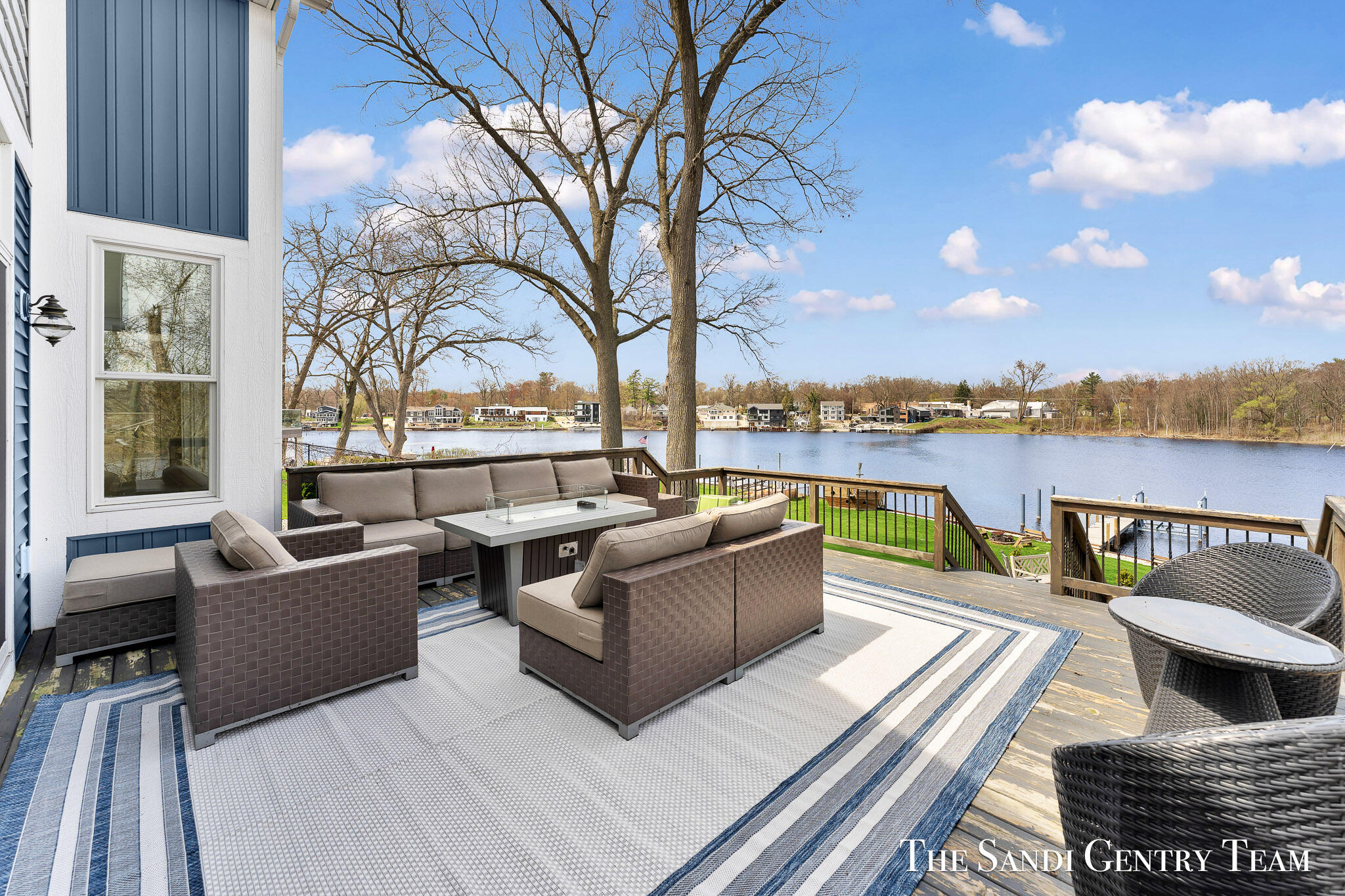 Fruitport, Michigan, 49415, United States, 4 Bedrooms Bedrooms, ,4 BathroomsBathrooms,Residential,Active,2041724