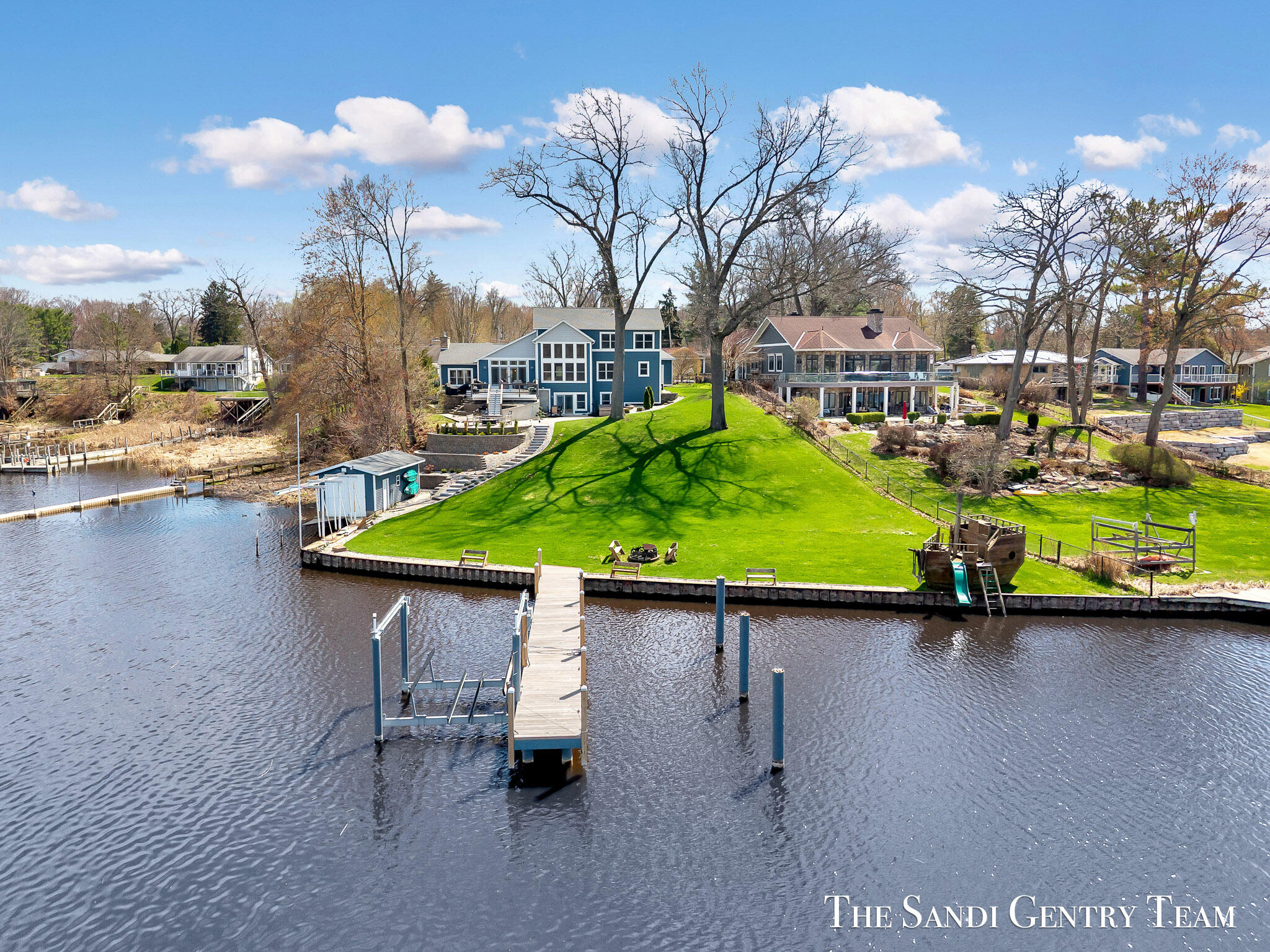 Fruitport, Michigan, 49415, United States, 4 Bedrooms Bedrooms, ,4 BathroomsBathrooms,Residential,Active,2041724
