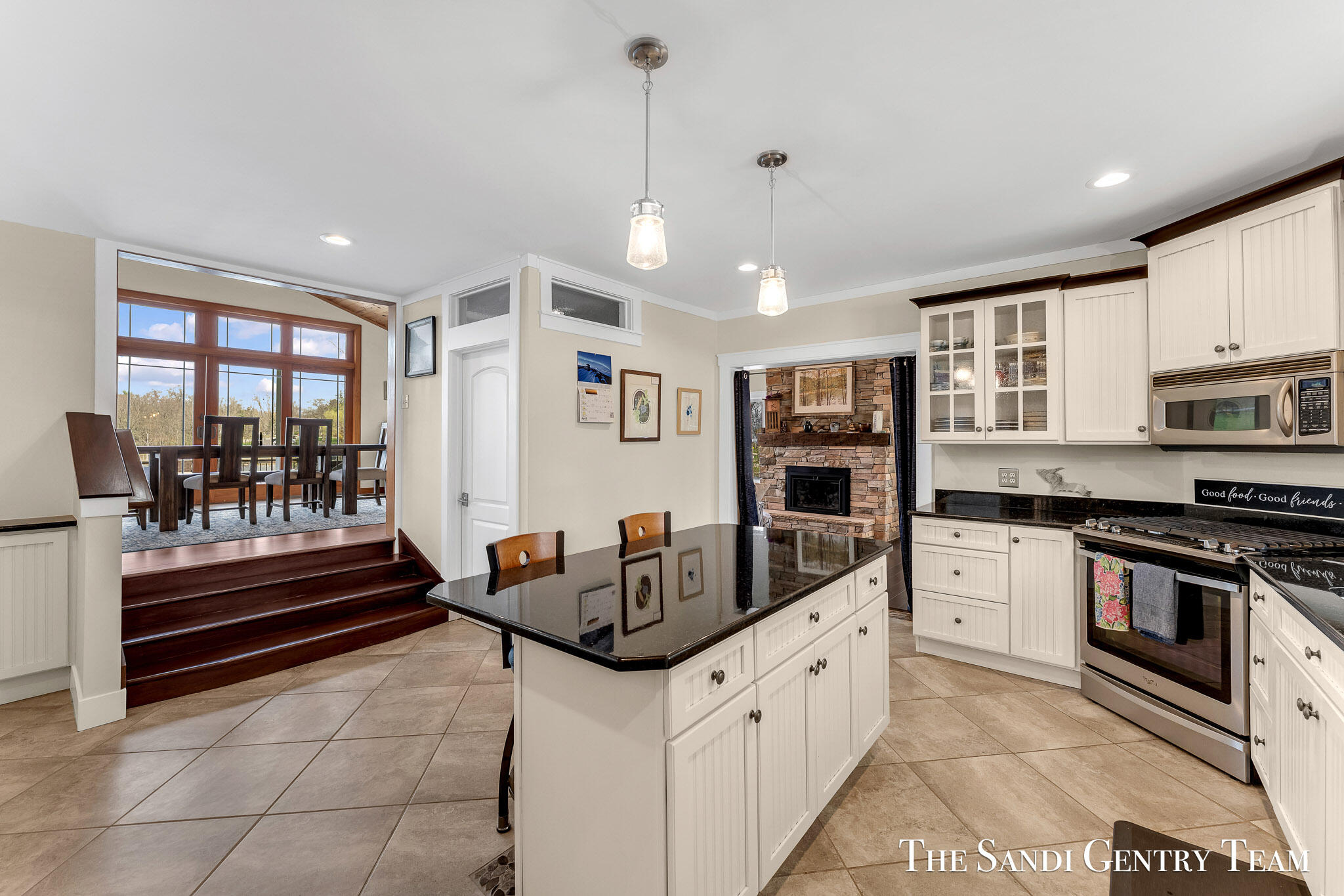 Fruitport, Michigan, 49415, United States, 4 Bedrooms Bedrooms, ,4 BathroomsBathrooms,Residential,Active,2041724