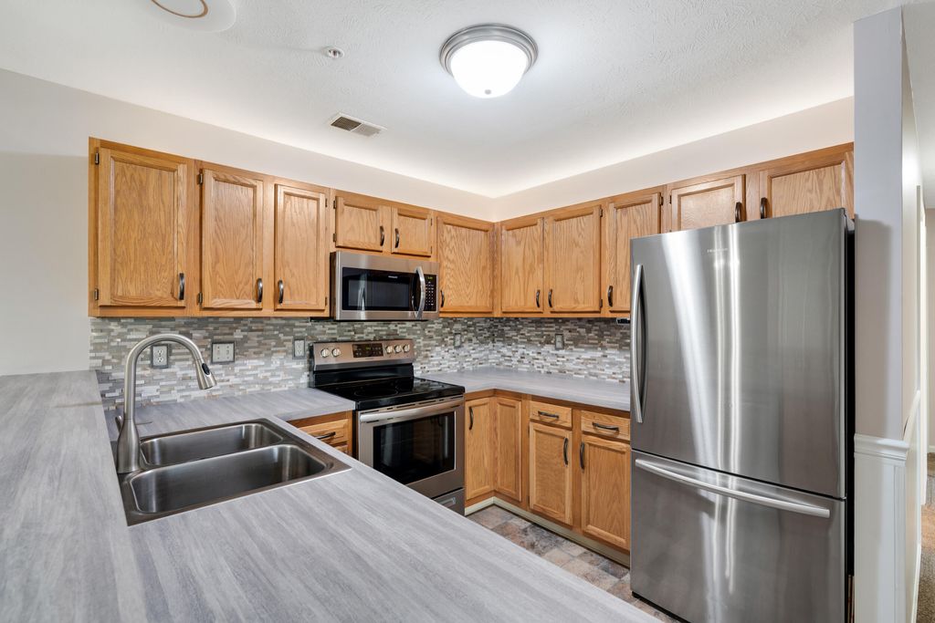 Photo of 8603 S Jasonville Court SE, Caledonia, MI 49316 (MLS # 25051808)