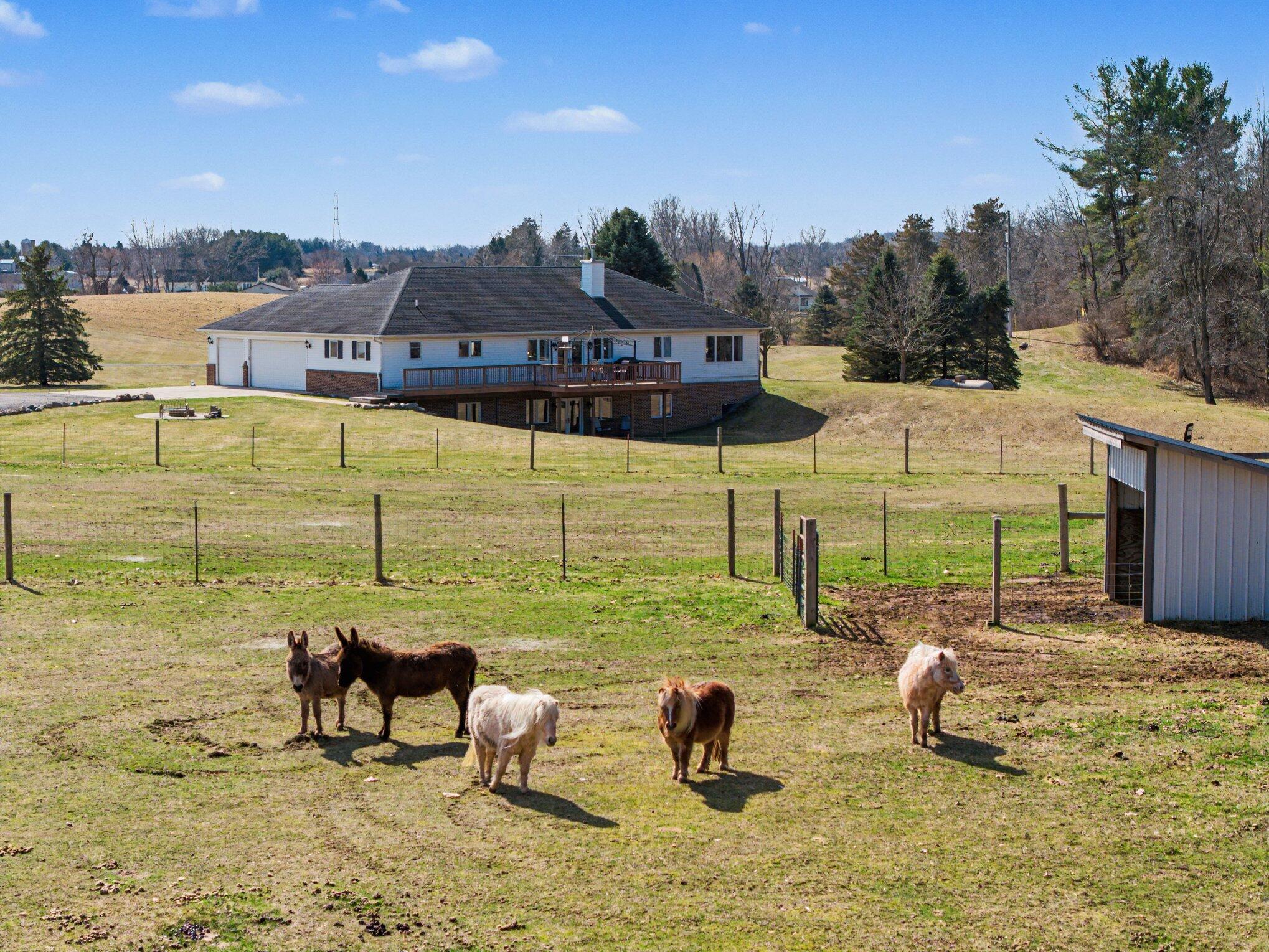 8600 Whippoorwill Lane