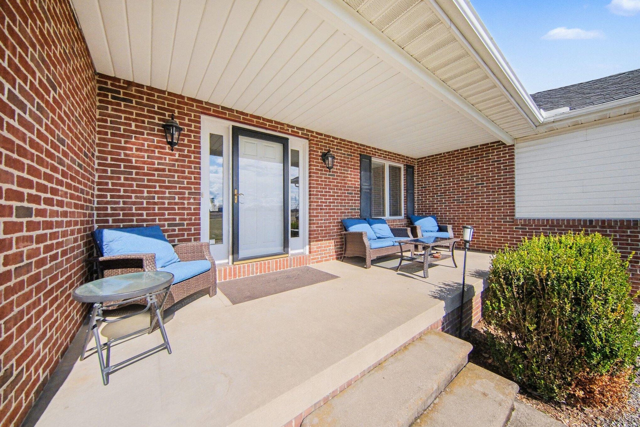 8600 Whippoorwill Lane