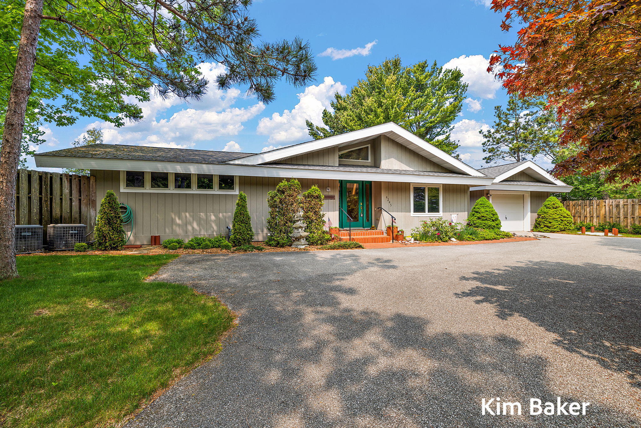 4245 S Ottawa Trail