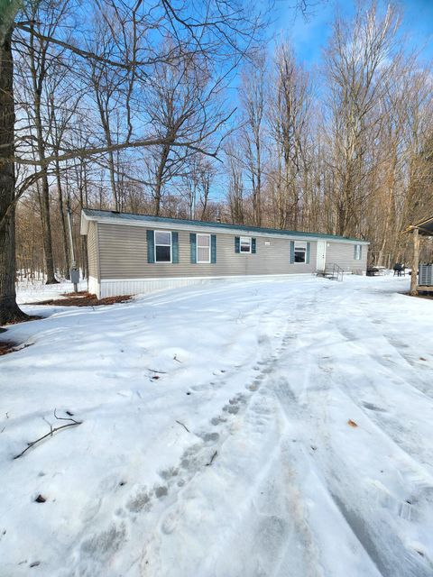 Photo of 2332 W Houghton Lake Road #B, Lake City, MI 49651 (MLS # 26008601)