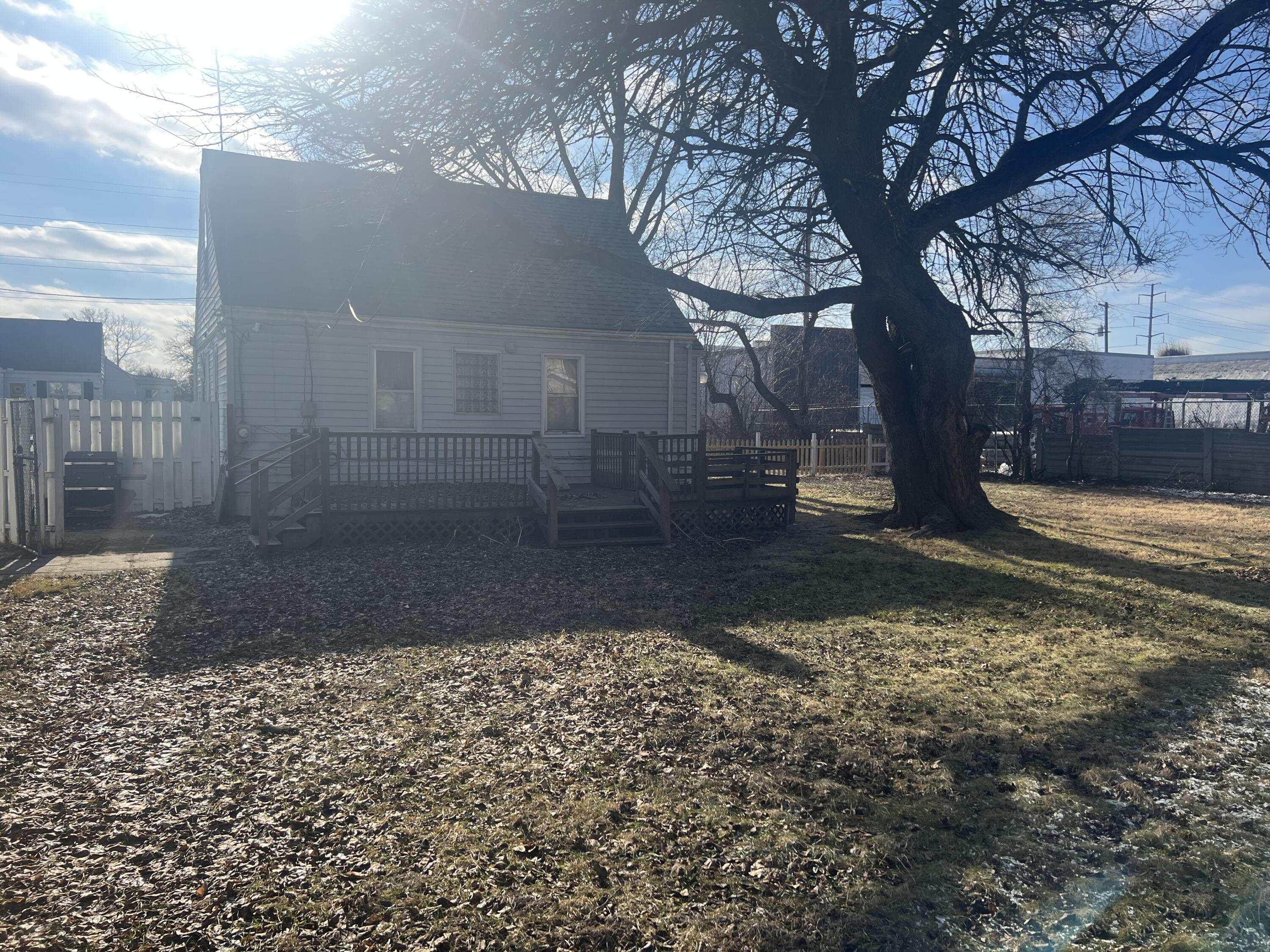 20998 Westhaven Avenue