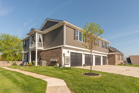 Photo of 432 Maple Cove Circle, Saline, MI 48176 (MLS # 26021708)