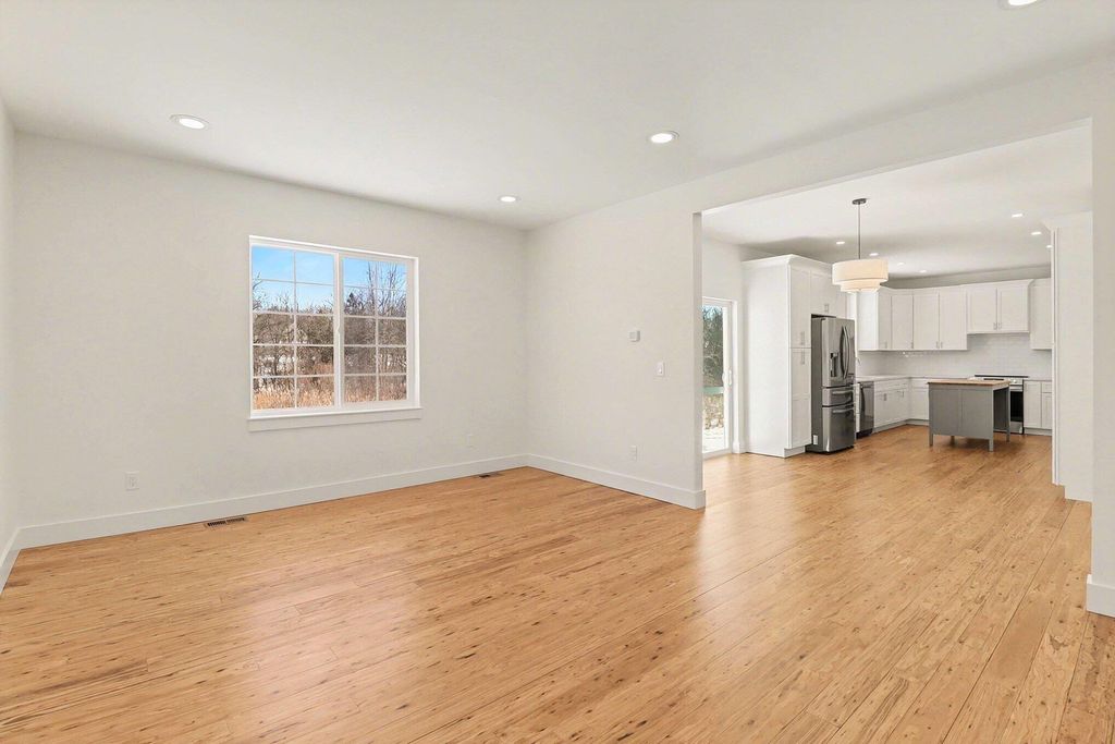 Photo of 6267 Creekside Circle, Ypsilanti, MI 48197 (MLS # 26003651)