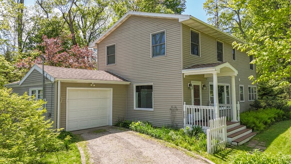 61100 QUINNESEC RD, CASSOPOLIS, MI 49031 - Image 5f469fe79bf64c5b2c512cca35f20582/2672642152