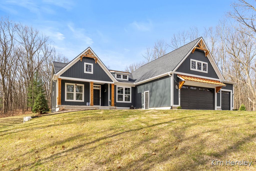 Photo of 8780 Bentham Court NE, Rockford, MI 49341 (MLS # 26003363)