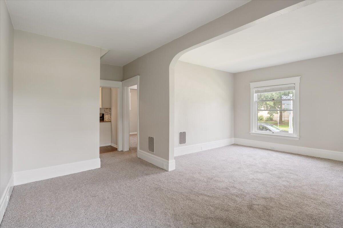 802 S Lafayette Avenue