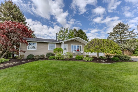 Photo of 2740 Barry Street, Hudsonville, MI 49426 (MLS # 26021775)
