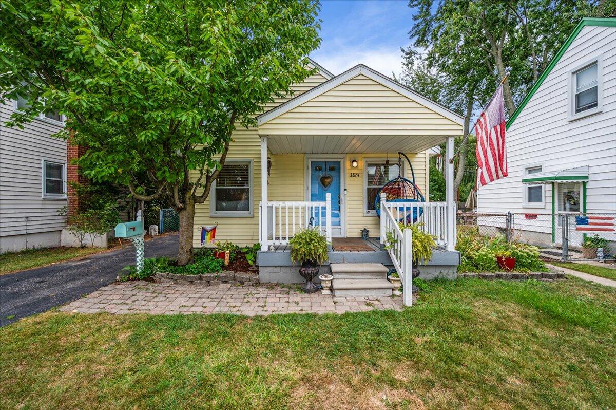3874 Gardner Avenue