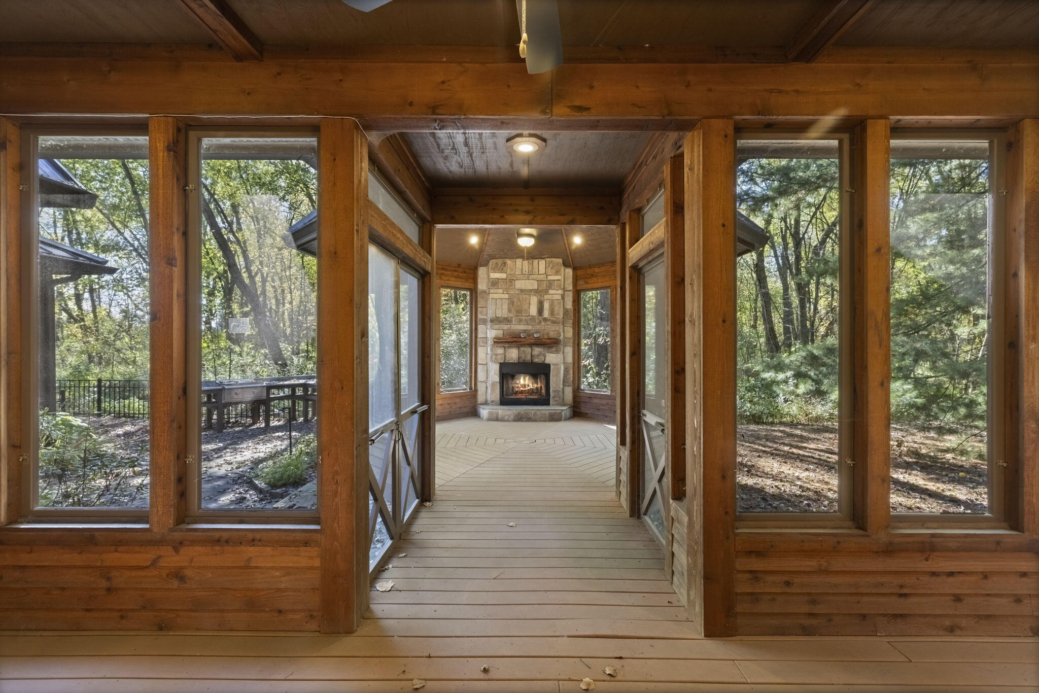 Sawyer, Michigan 49125, United States, 5 Bedrooms Bedrooms, ,4 BathroomsBathrooms,Residential,Active,232774