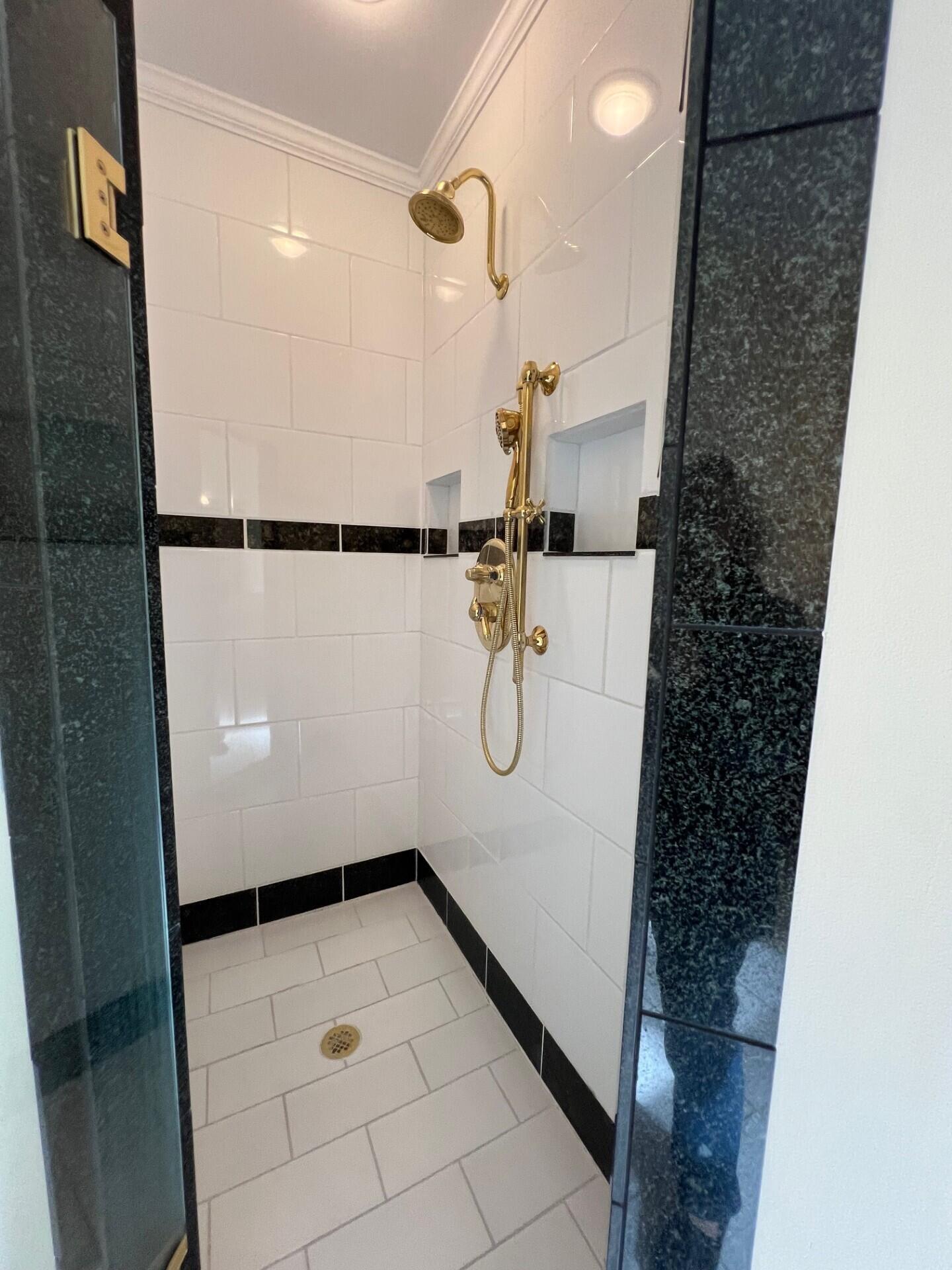 Sawyer, Michigan 49125, United States, 5 Bedrooms Bedrooms, ,4 BathroomsBathrooms,Residential,Active,232774