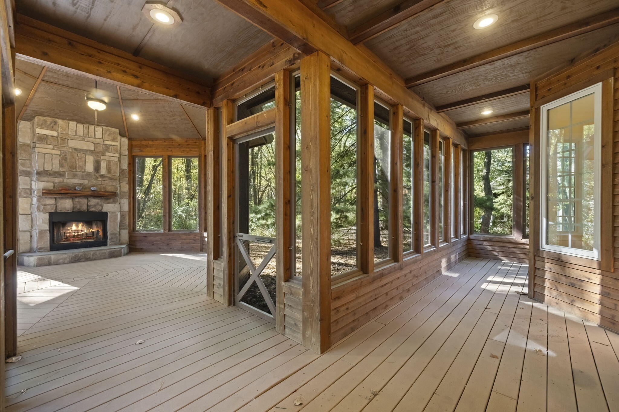 Sawyer, Michigan 49125, United States, 5 Bedrooms Bedrooms, ,4 BathroomsBathrooms,Residential,Active,232774