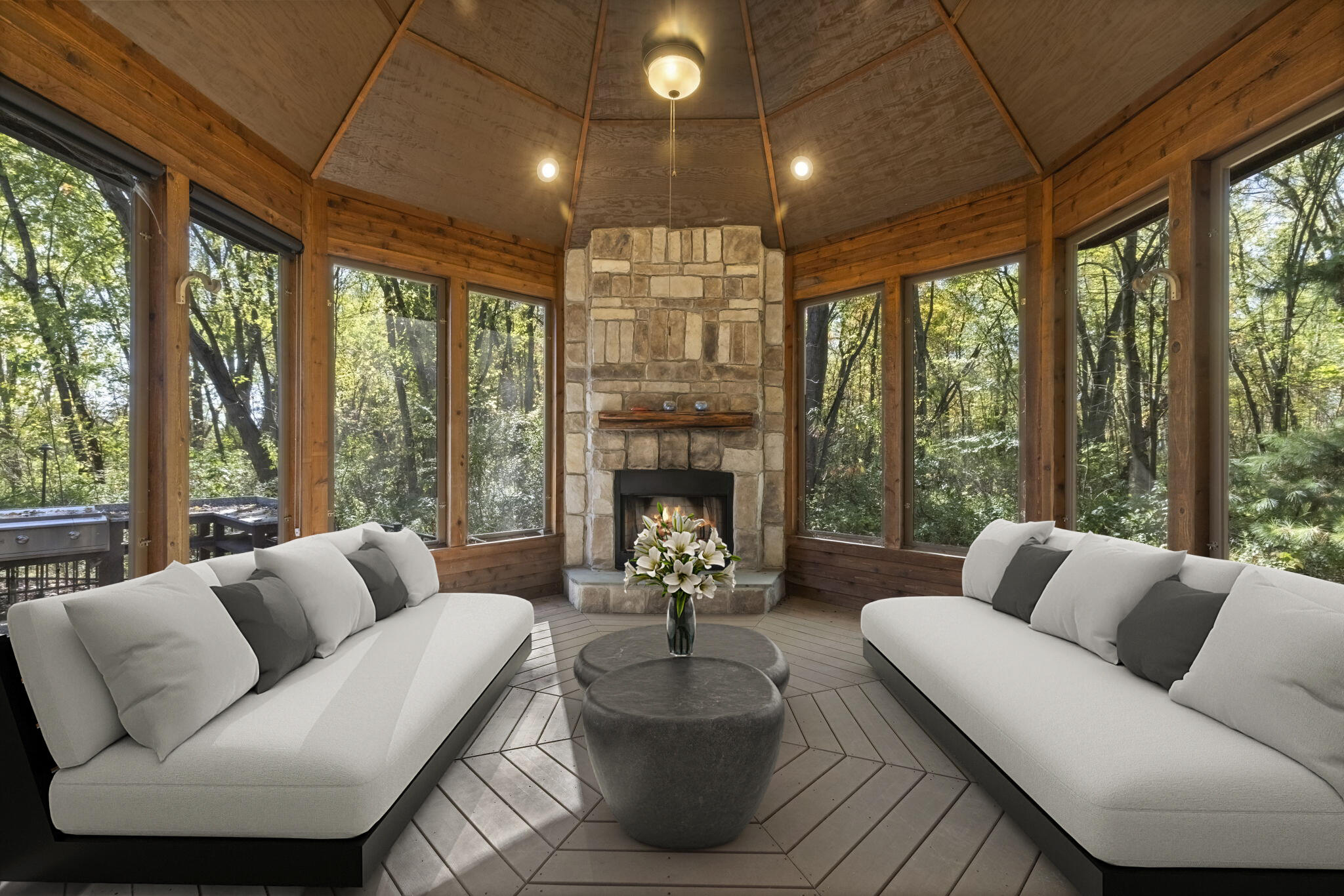 Sawyer, Michigan 49125, United States, 5 Bedrooms Bedrooms, ,4 BathroomsBathrooms,Residential,Active,232774