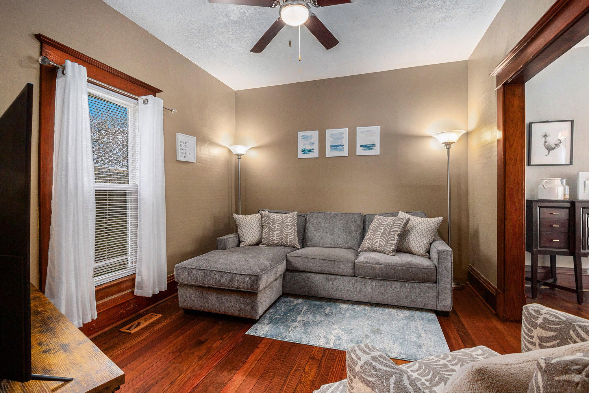 22 W Ash Street