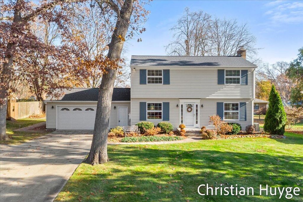 Photo of 7617 Primrose Lane, Portage, MI 49024 (MLS # 26005126)