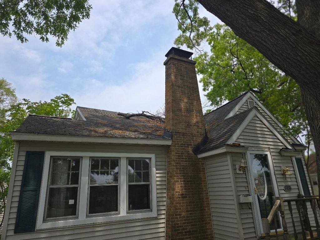 Photo of 846 Catherine Avenue, Muskegon, MI 49442 (MLS # 25026229)