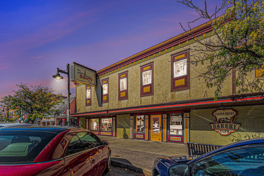 Photo of 419 Phoenix Street, South Haven, MI 49090 (MLS # 25059779)