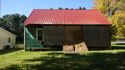 Photo of 1226 N Benton Center Road, Benton Harbor, MI 49022 (MLS # 25055017)