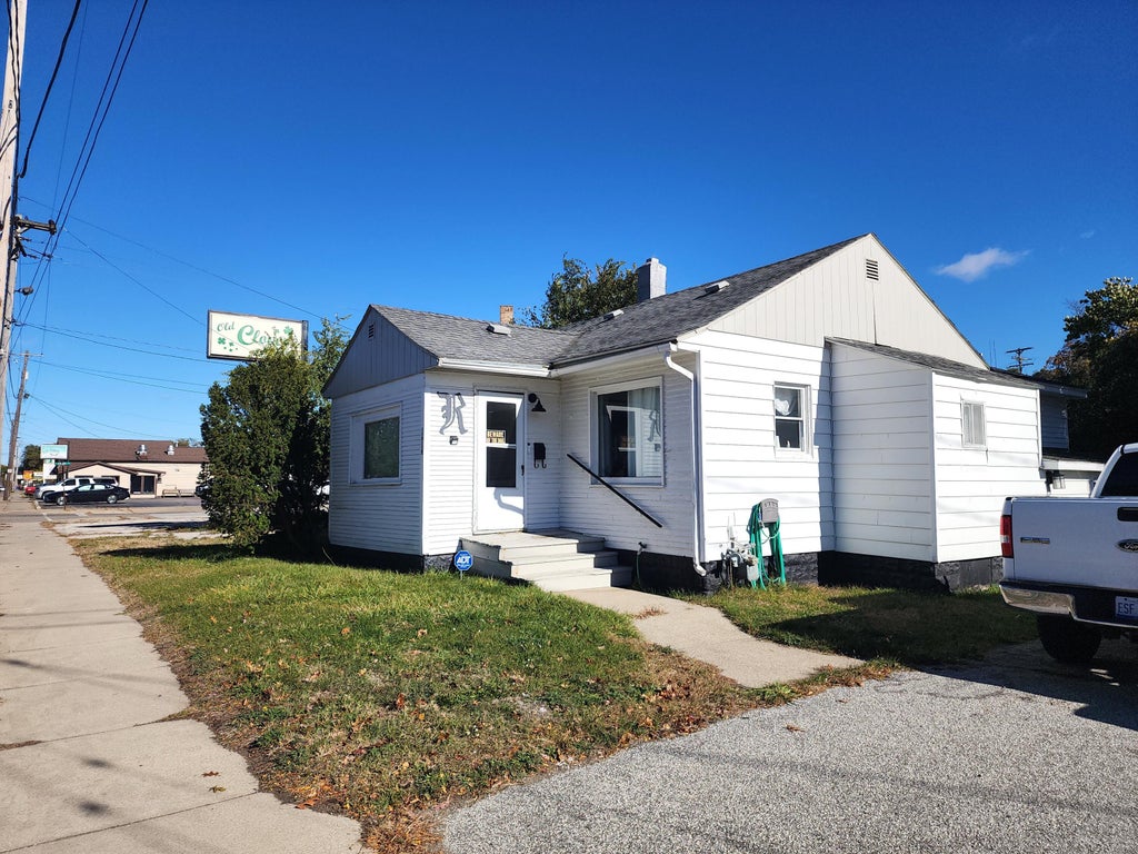 Photo of 1616 S Getty Street, Muskegon, MI 49442 (MLS # 26021328)
