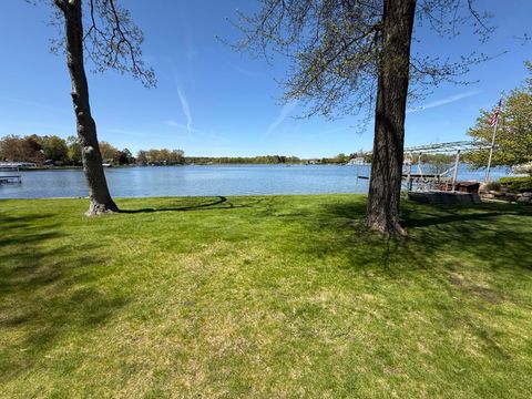 750 Country Club Drive, Battle Creek, MI 49015 - MLS#: 25021453