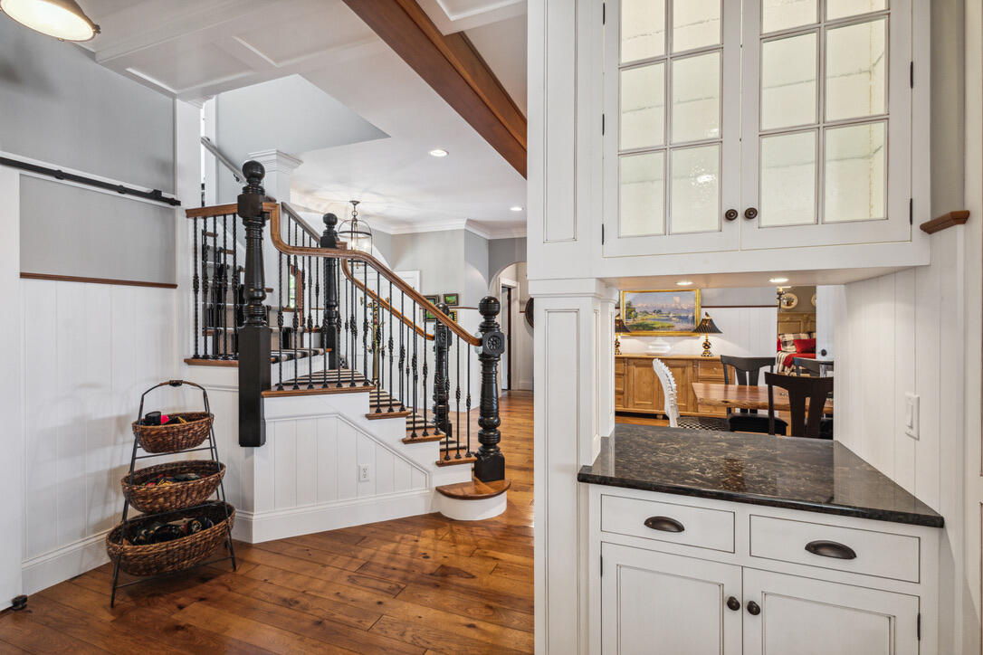 White Pigeon, Michigan, 49099, United States, 8 Bedrooms Bedrooms, ,8 BathroomsBathrooms,Residential,Active,2031032