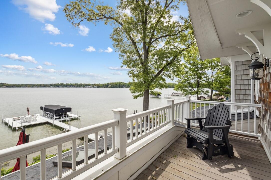 White Pigeon, Michigan, 49099, United States, 8 Bedrooms Bedrooms, ,8 BathroomsBathrooms,Residential,Active,2031032