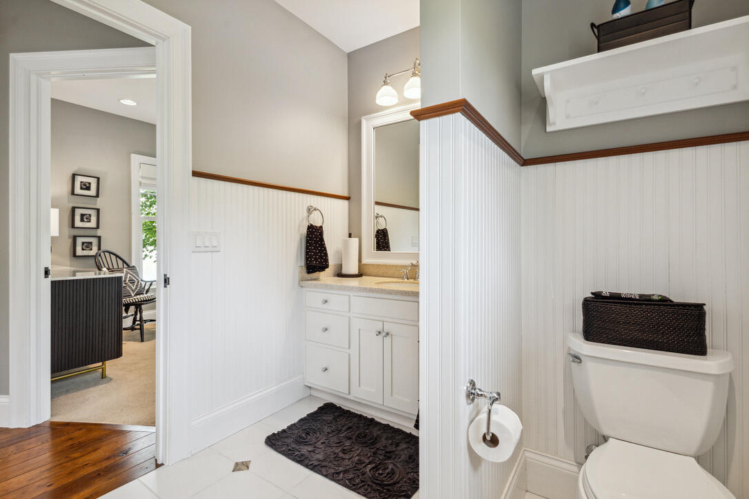 White Pigeon, Michigan, 49099, United States, 8 Bedrooms Bedrooms, ,8 BathroomsBathrooms,Residential,Active,2031032