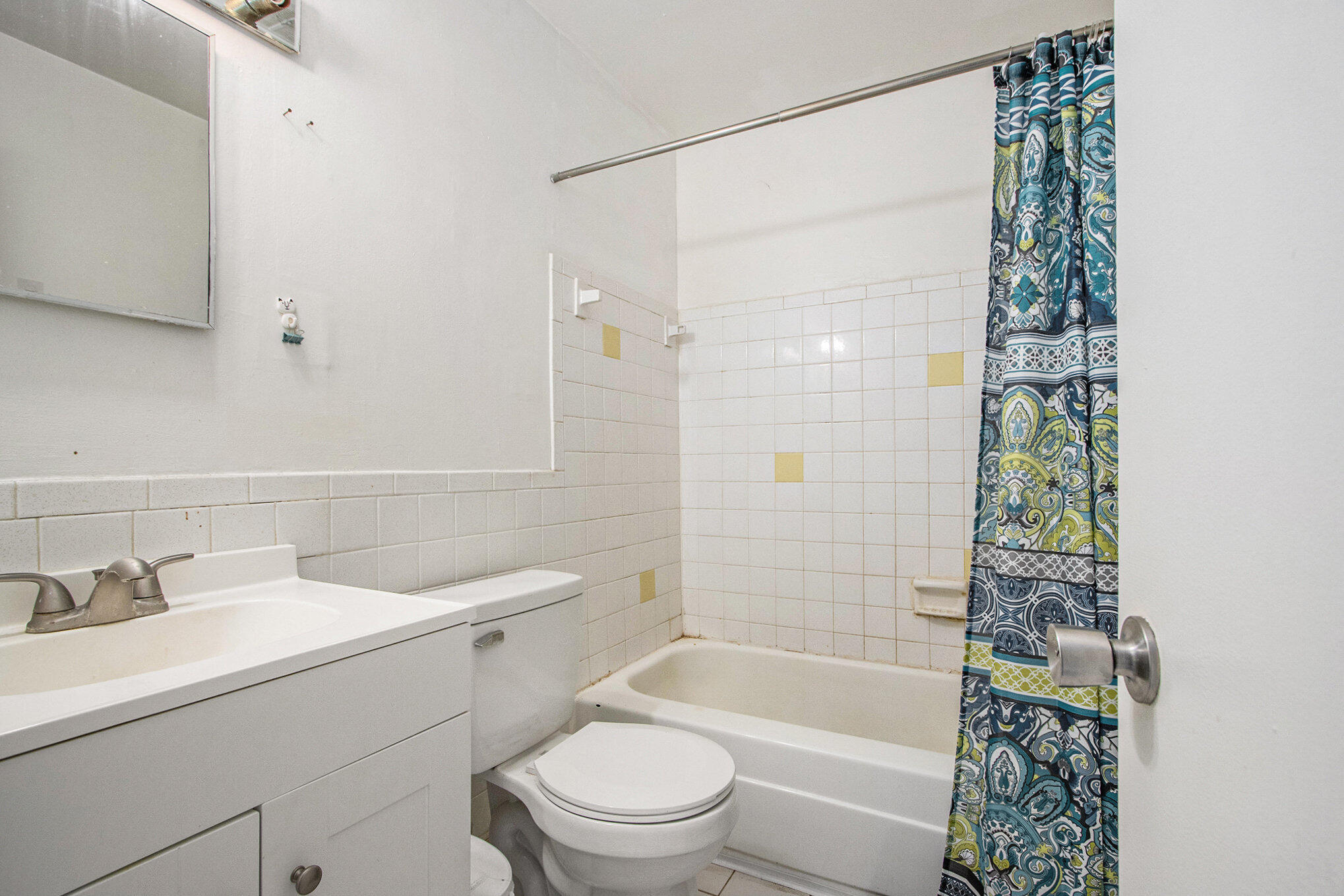 Kalamazoo, Michigan 49006, United States, 2 Bedrooms Bedrooms, ,2 BathroomsBathrooms,Residential,Active,138762