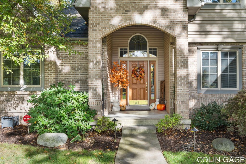 Photo of 5959 Pheasant View Drive NE, Ada, MI 49301 (MLS # 25057095)