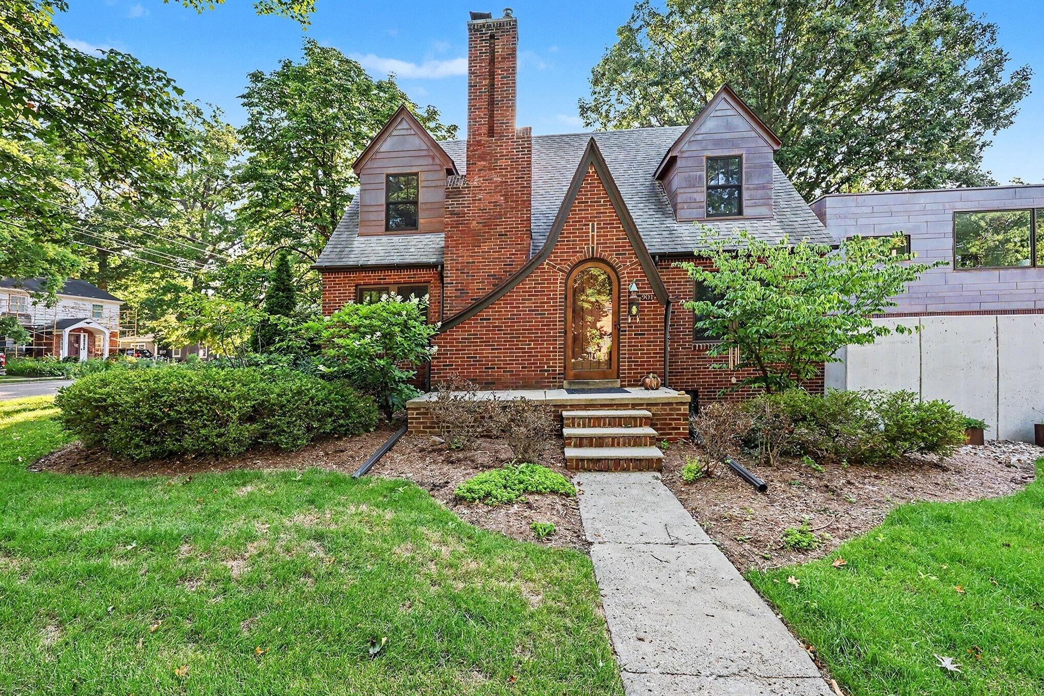 901 5th Street