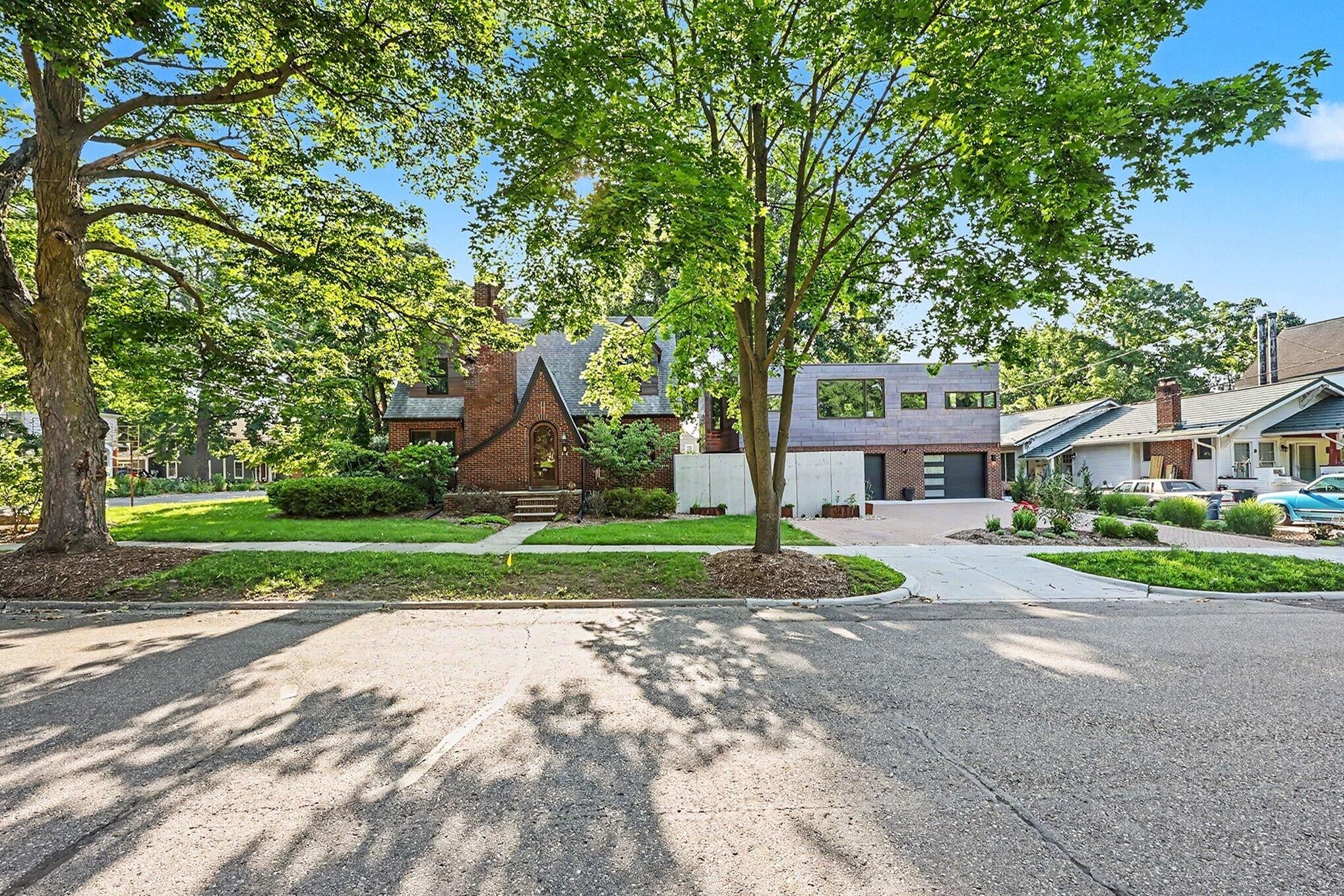 901 5th Street