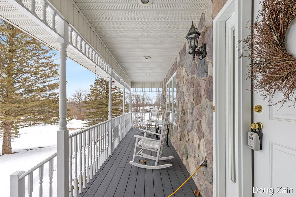 Photo of 5373 N Gunnell Road, Dimondale, MI 48821 (MLS # 26005226)