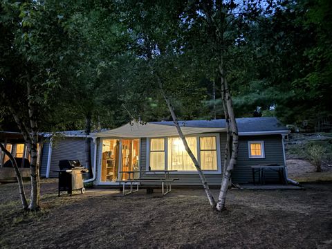 Photo of 951 Lake Drive, Harrison, MI 48625 (MLS # 25046380)