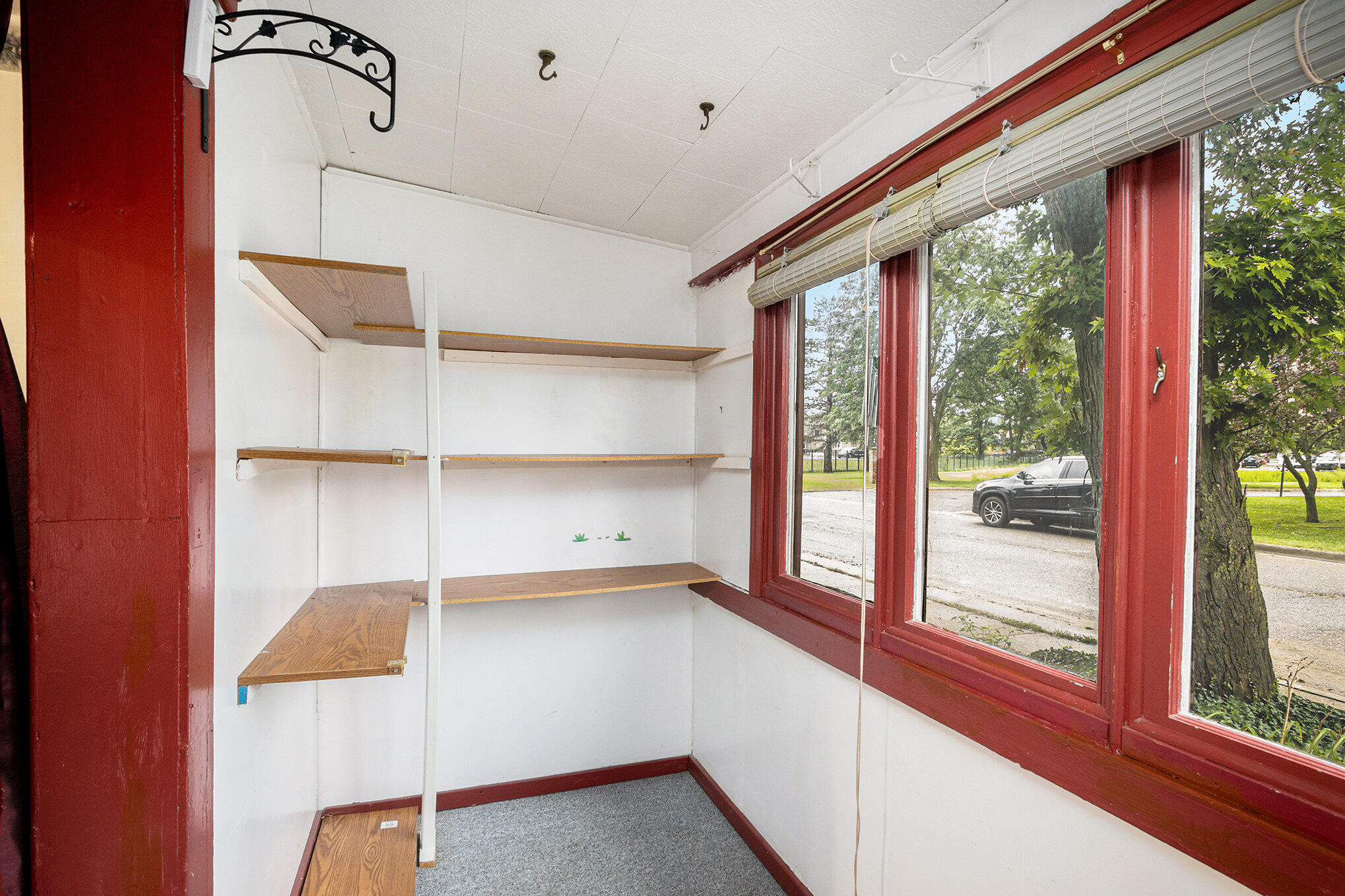 Kalamazoo, Michigan 49001, United States, 3 Bedrooms Bedrooms, ,2 BathroomsBathrooms,Residential,Active,195592