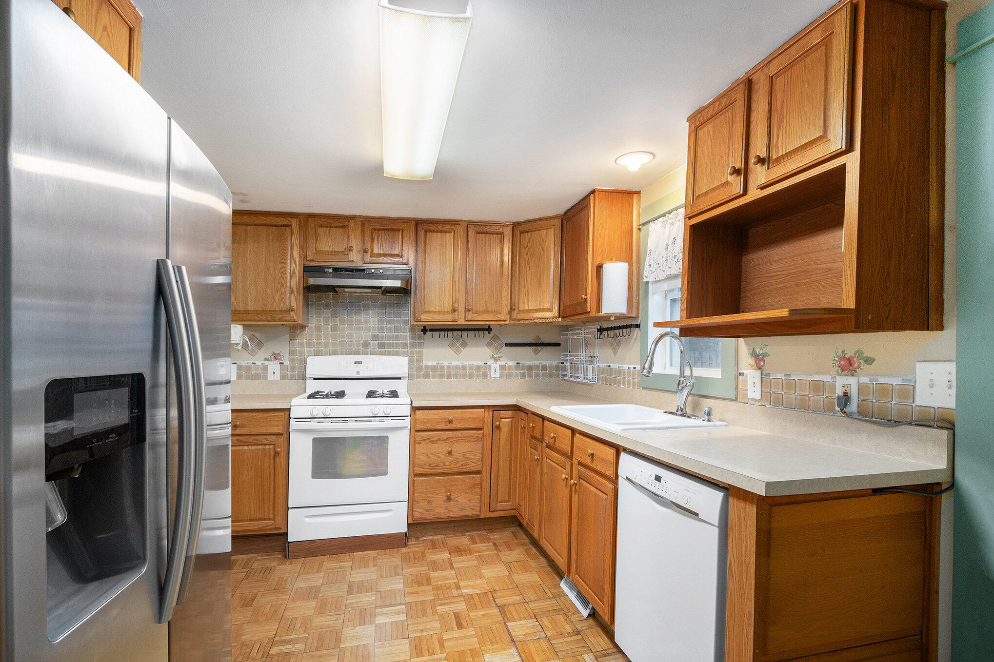 Kalamazoo, Michigan 49001, United States, 3 Bedrooms Bedrooms, ,2 BathroomsBathrooms,Residential,Active,195592