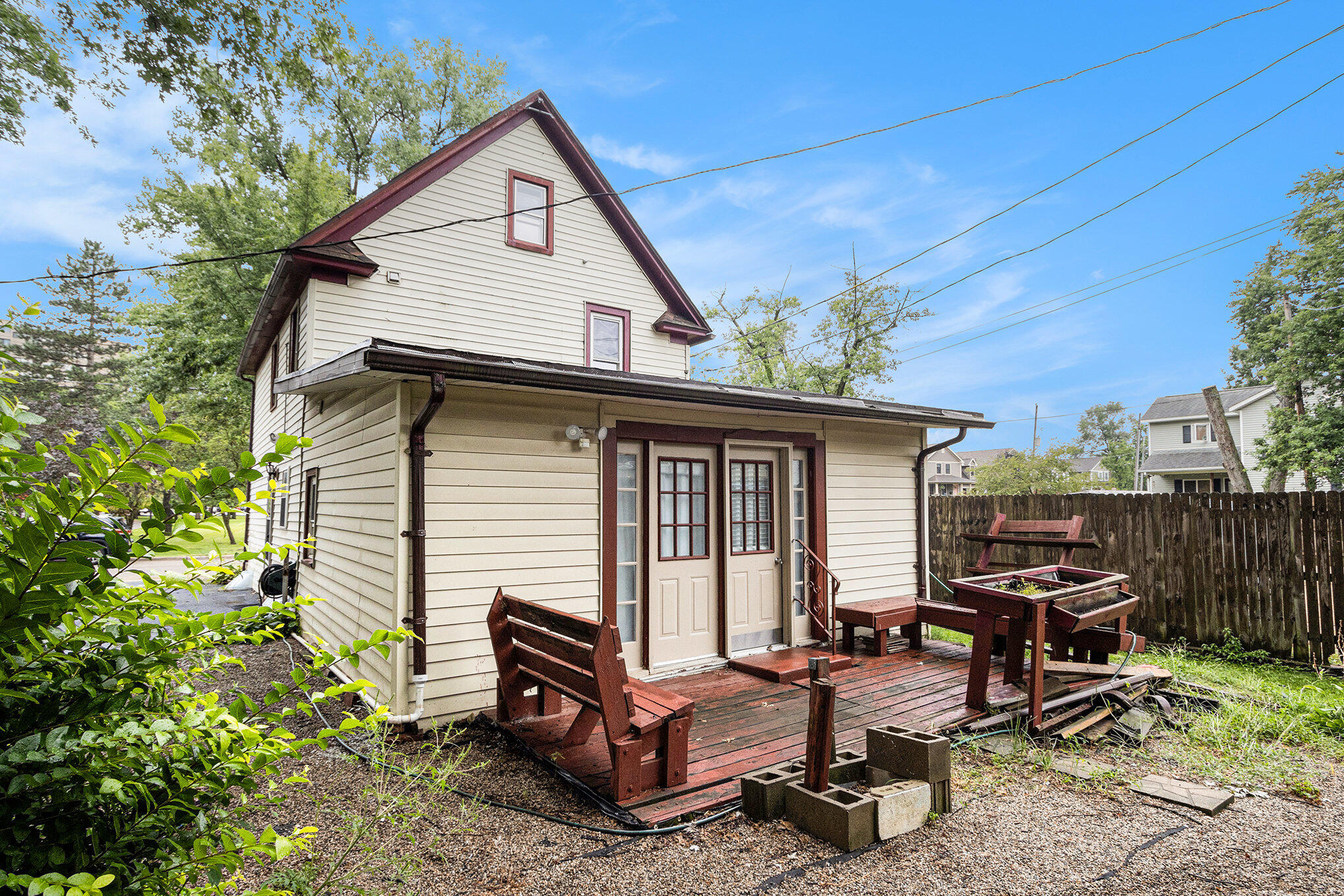 Kalamazoo, Michigan 49001, United States, 3 Bedrooms Bedrooms, ,2 BathroomsBathrooms,Residential,Active,195592