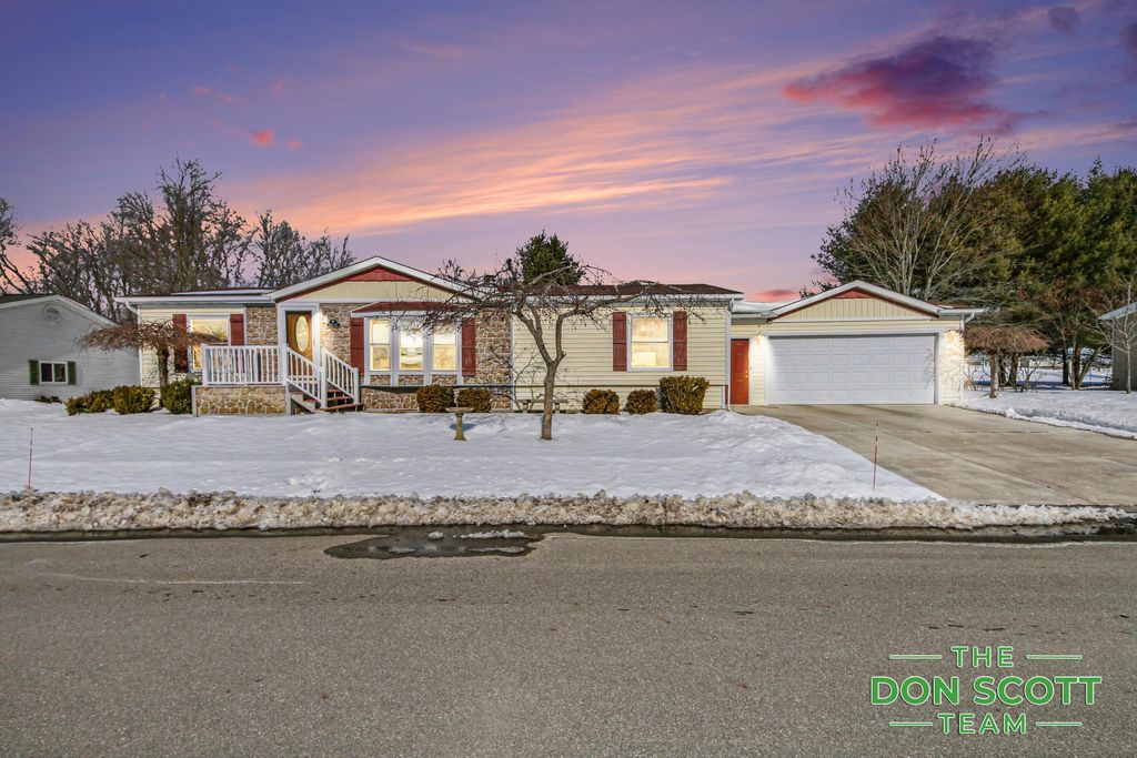 Photo of 3539 Cloverfield Drive, Cedar Springs, MI 49319 (MLS # 26005612)