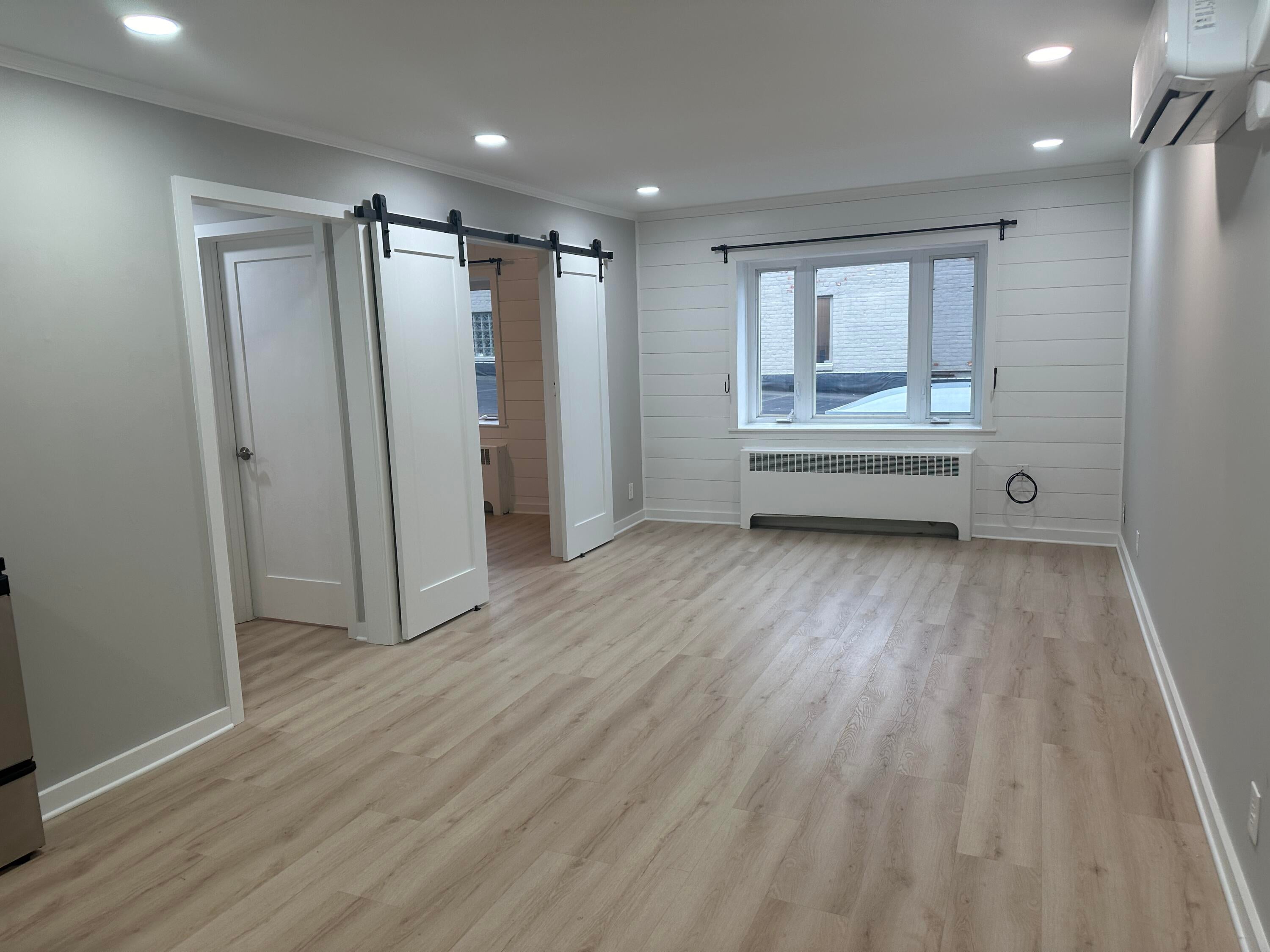 137 N Center Street
