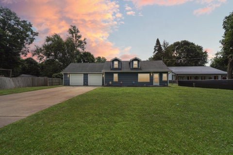 Photo for 145 Falcon Road
