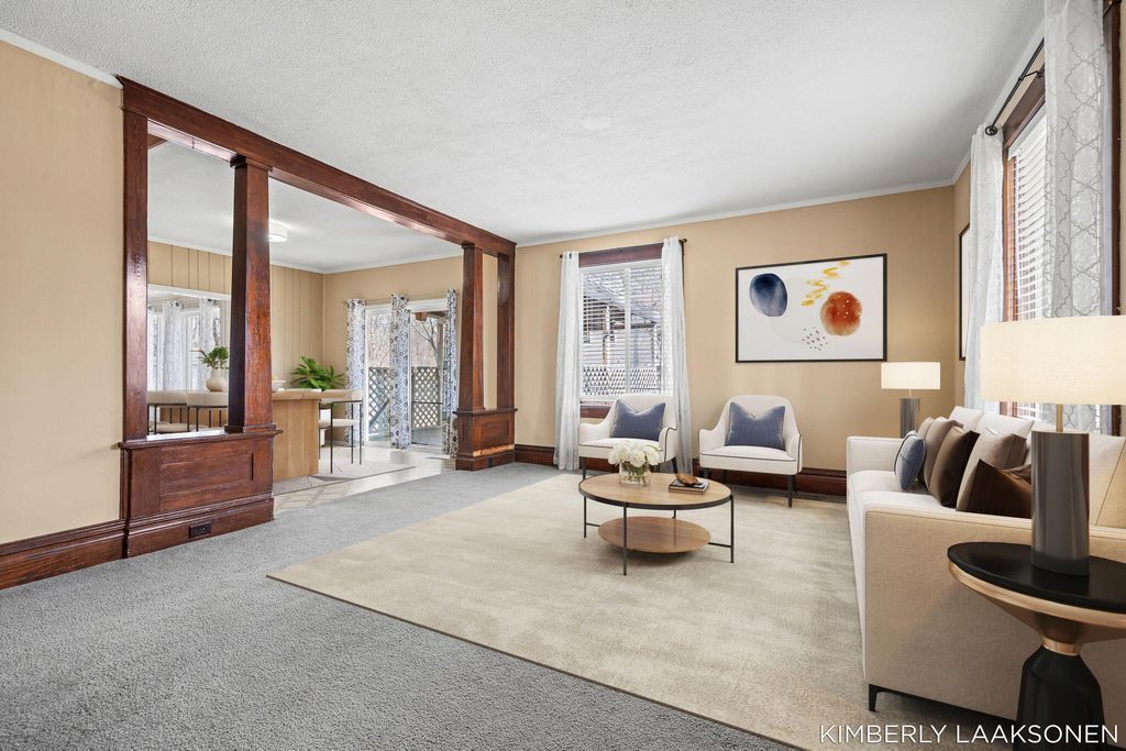 Photo of 897 W 32nd Street, Holland, MI 49423 (MLS # 26001520)