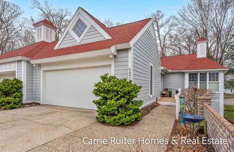 Photo of 16919 Landing Lane, Spring Lake, MI 49456 (MLS # 26013199)