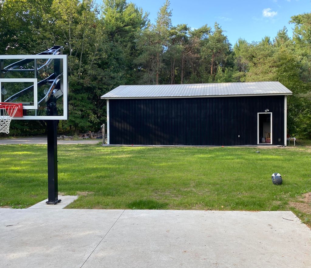 Photo of 16381 Greenly Street, Holland, MI 49424 (MLS # 26022901)