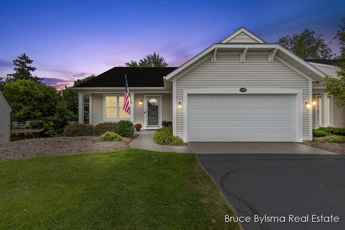 1170 La Paloma Drive SW