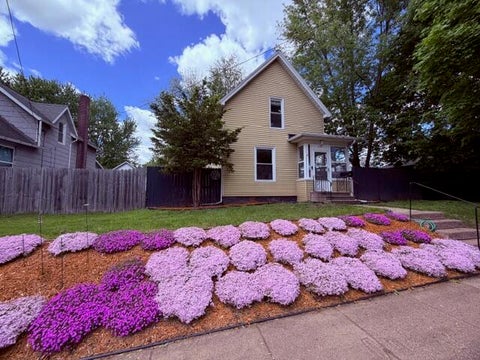 Photo for 228 N Thompson Street